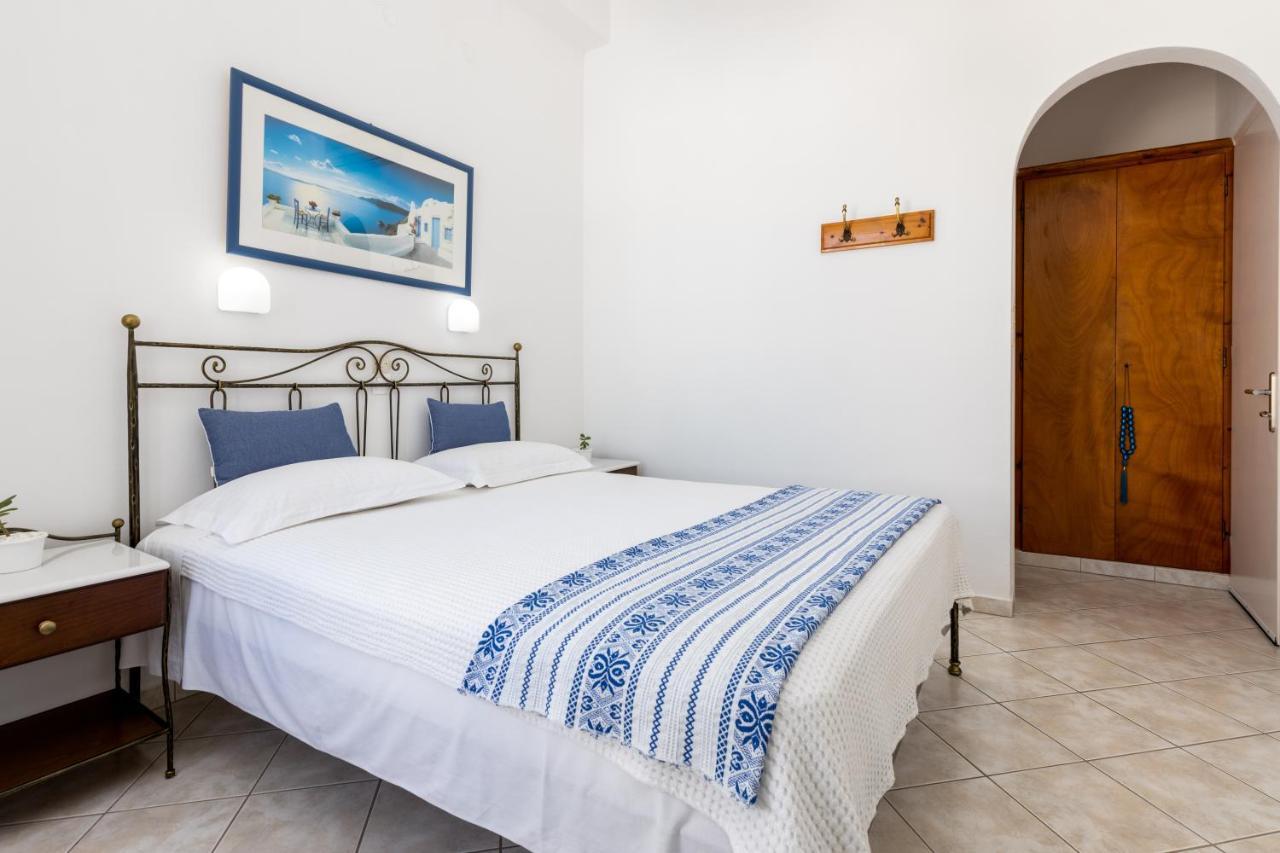 Hotel Dina Páros Exteriér fotografie